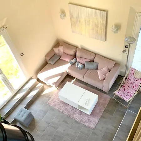 Maison De 4 Chambres A Ervy Le Chatel Avec Jardin Clos Et Wifi *